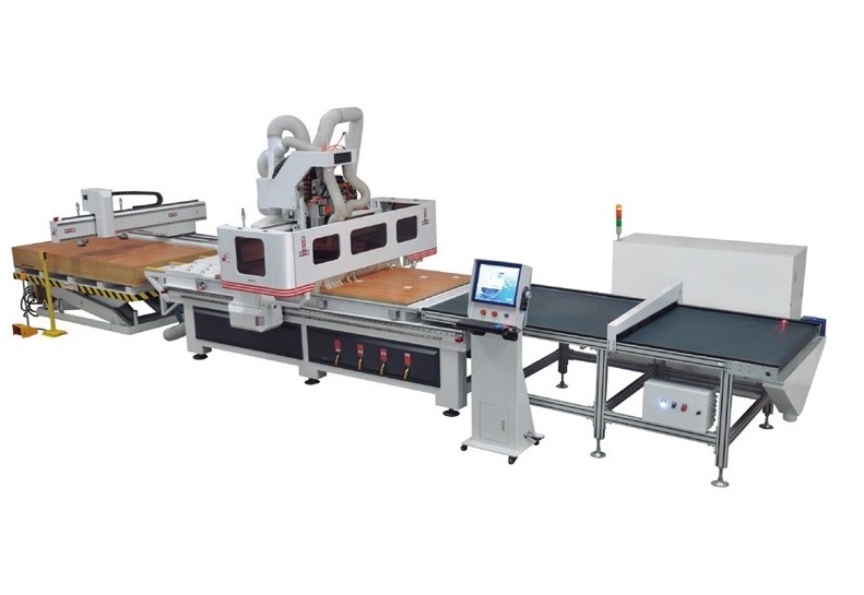 Máy gia công trung tâm CNC kim loại